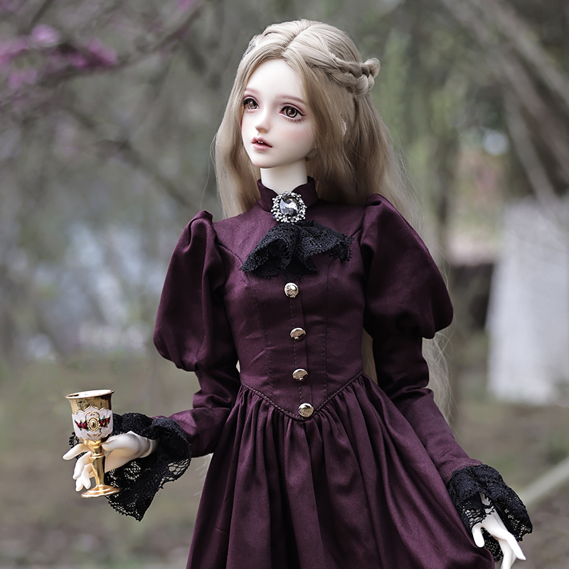 Vintage Collectible Items - Elina-Vintage Aristocratic Purple Dress Resin Art