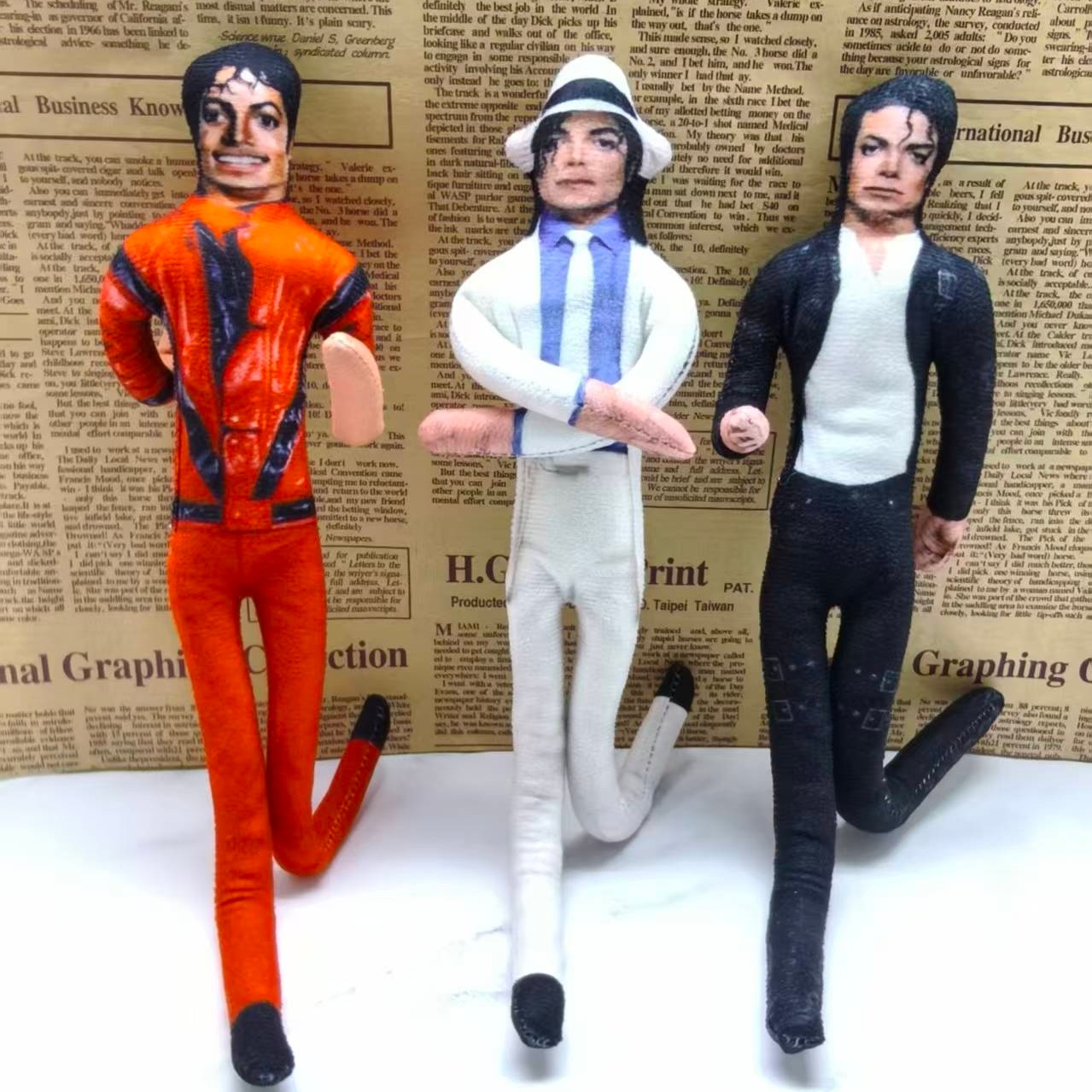 Vintage Collectible Figures - Boneco de Pelúcia Vintage MJ Michael
