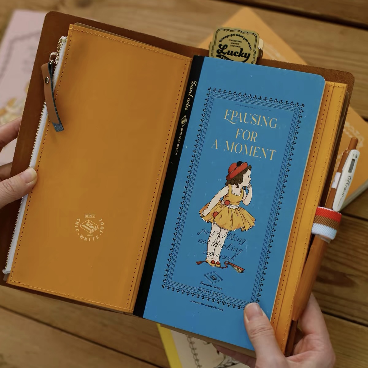 Caderno de Recarga TN Vintage  - Vintage Collectible Magazines avaliação e preço