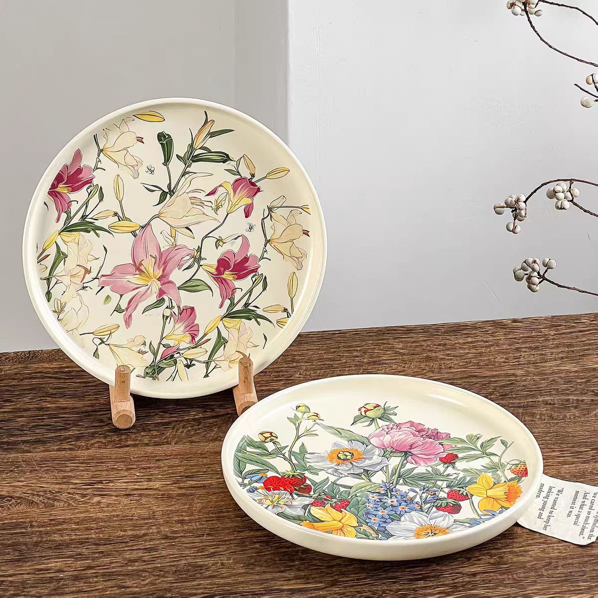 Prato Cerâmico Floral Romântic - Vintage Collectible Dishes avaliação e preço