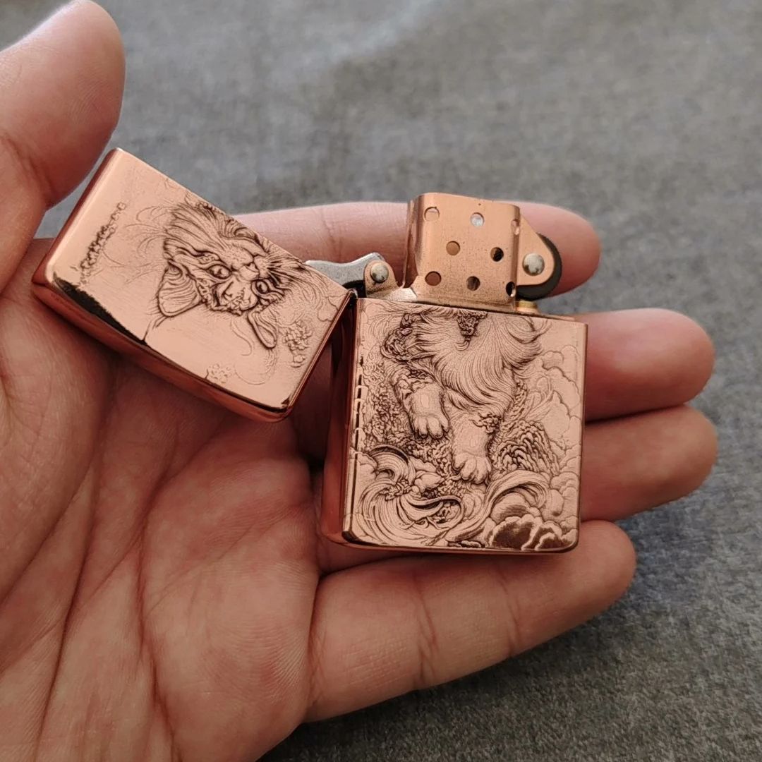 Isqueiro a Gasolina de Cobre V - Vintage Collectible Lighters avaliação e preço