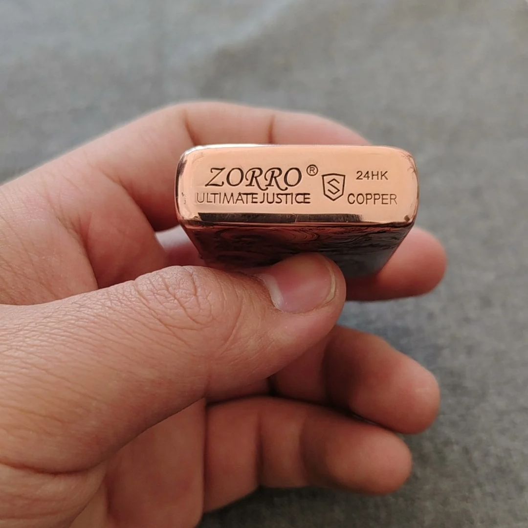 Isqueiro a Gasolina de Cobre V - Vintage Collectible Lighters avaliação e preço