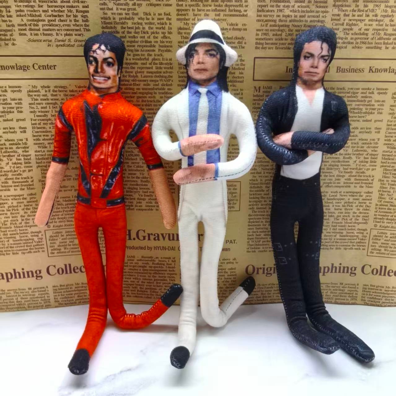 Boneco de Pelúcia Vintage MJ M - Vintage Collectible Figures avaliação e preço