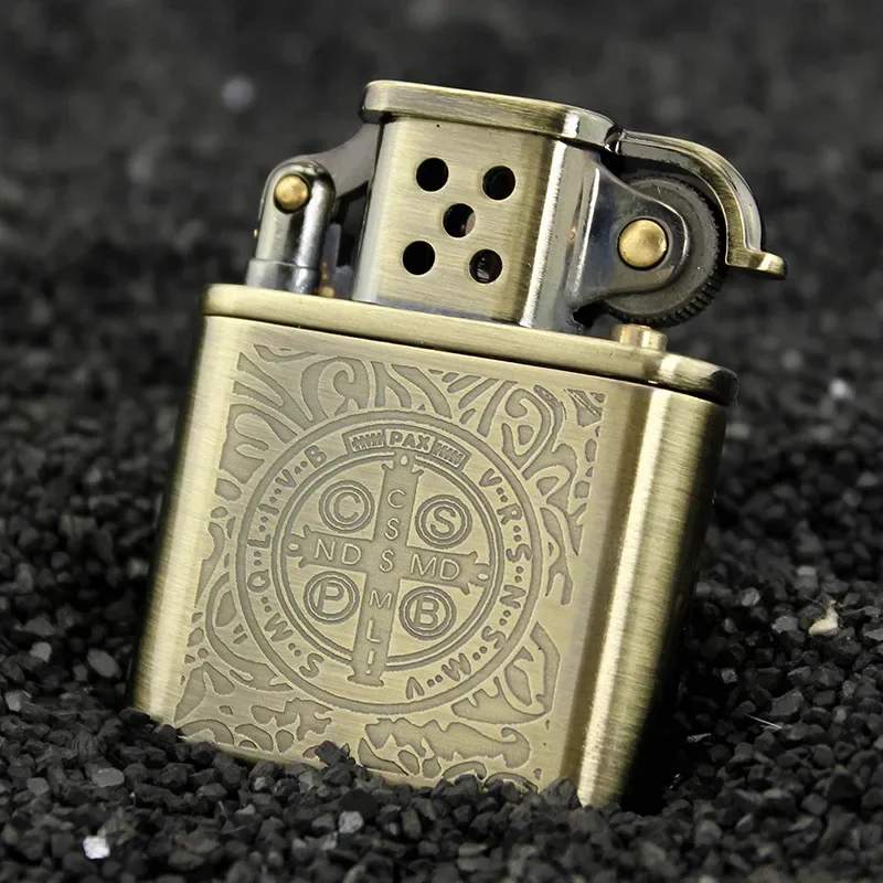 ZORRO Vintage Latão À Prova de - Vintage Collectible Lighters avaliação e preço