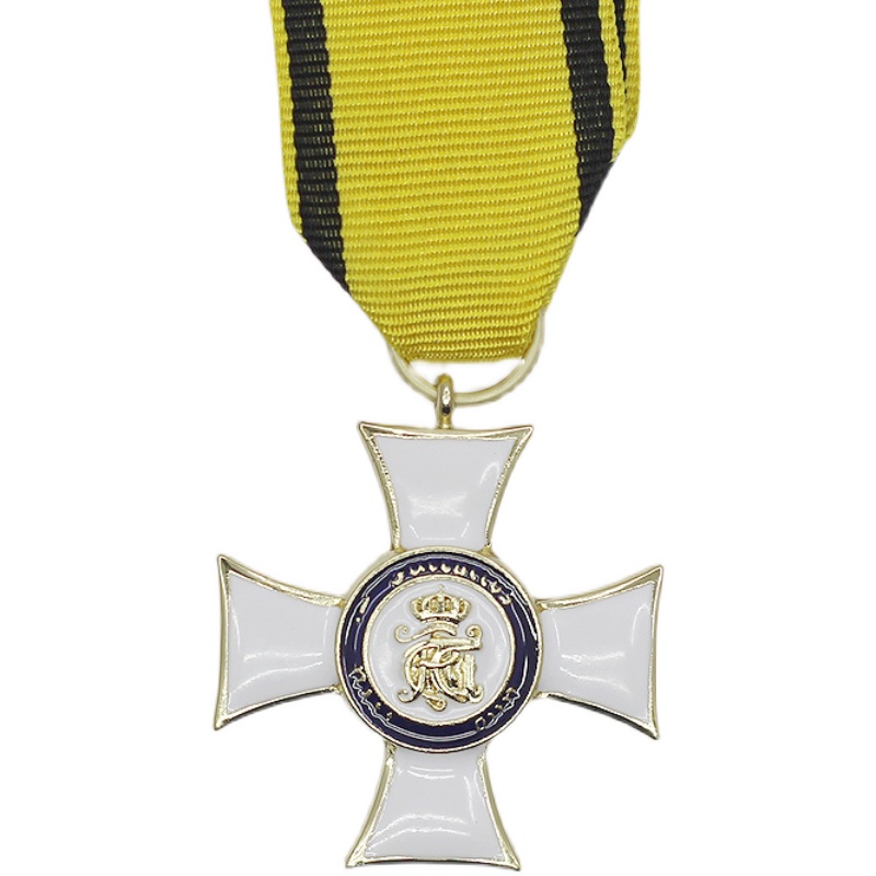 Clássico cruz medalha réplica  - Vintage Collectible Furniture avaliação e preço