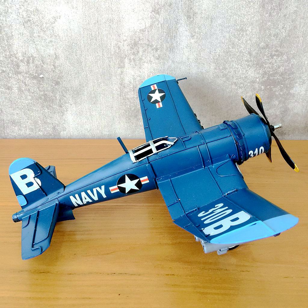 Ironwork vintage estanho avião - Vintage Collectible Tins avaliação e preço